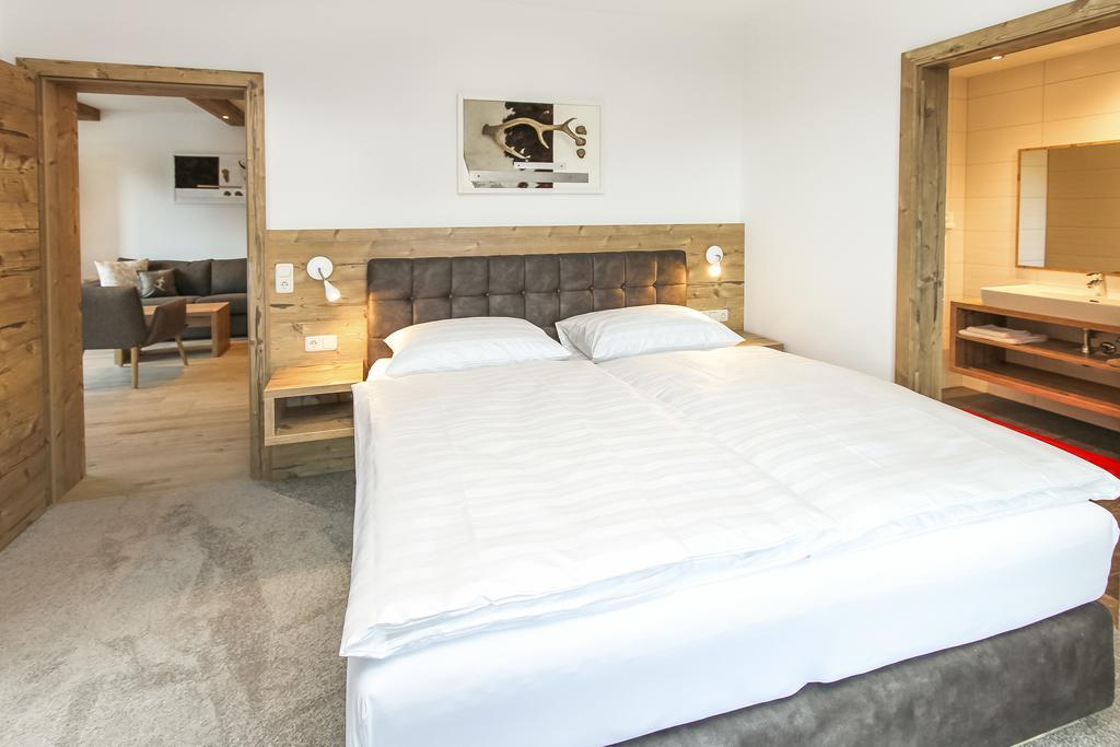 Apartamento Eberharthof Saalbach-Hinterglemm Exterior foto